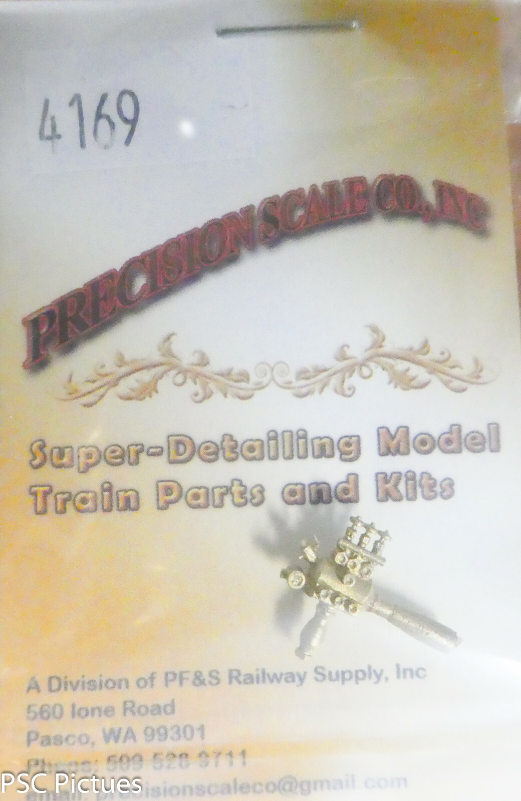 Precision Scale O #4169 Lubricator, Triple Feed Nathan Bullseye (Brass Casting)
