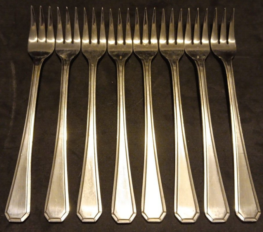 Lot Of 8 Towle Supreme Cutlery Beacon Hill 5.5" Cocktail Seafood Fork Flatware
