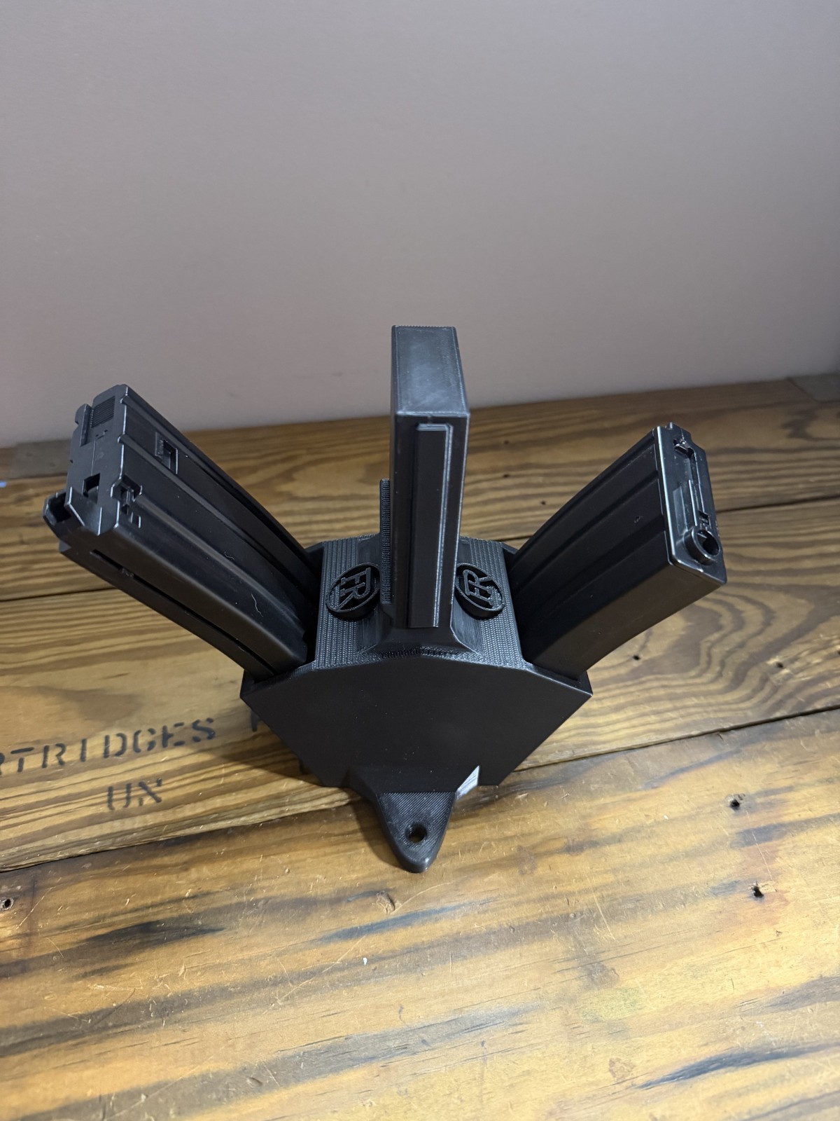 Rifle Display Stand | Table Top/ Wall Mount W/ Magazine Holder