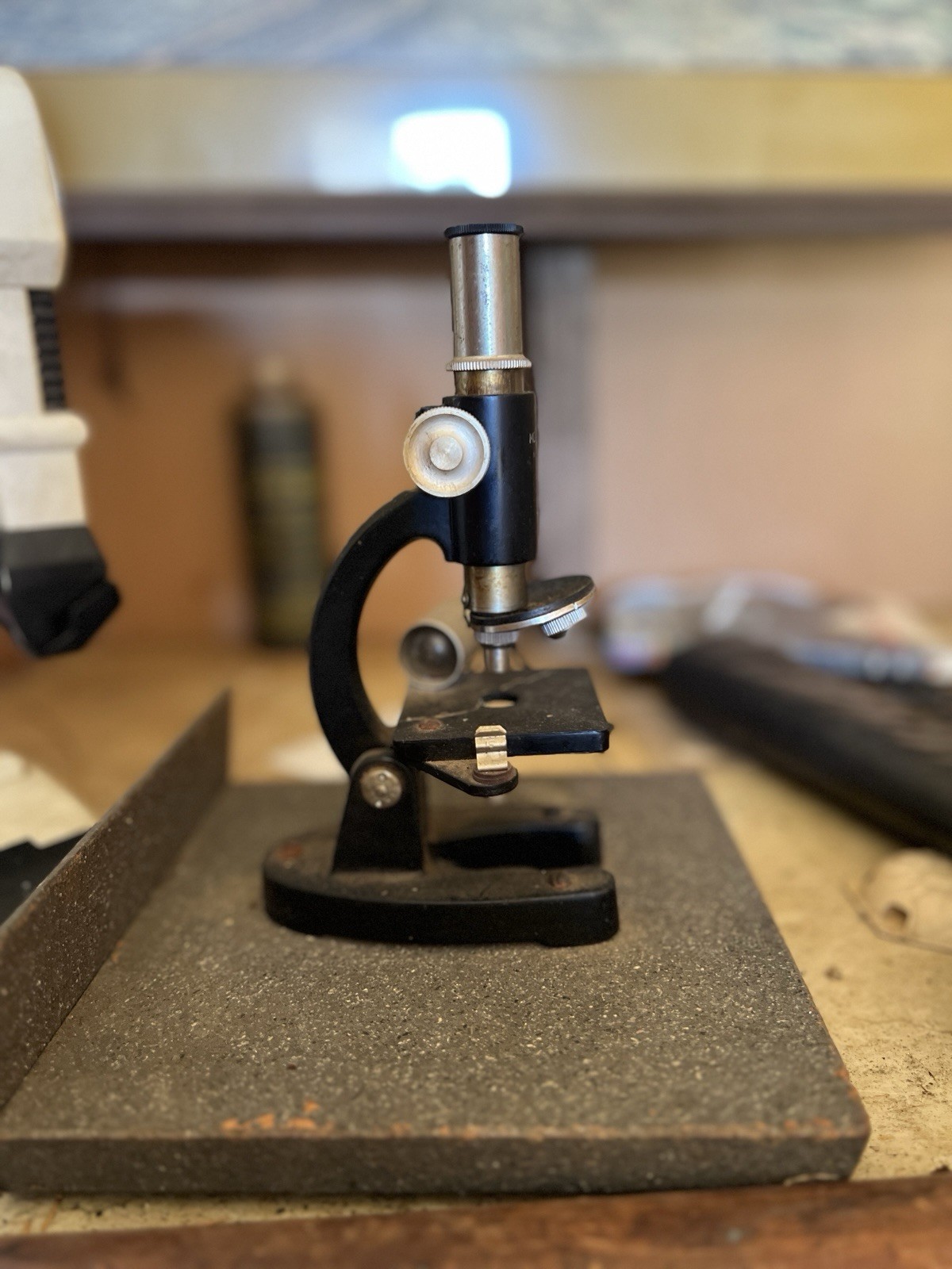 Vintage 1950’s Private Eye Student Microscope