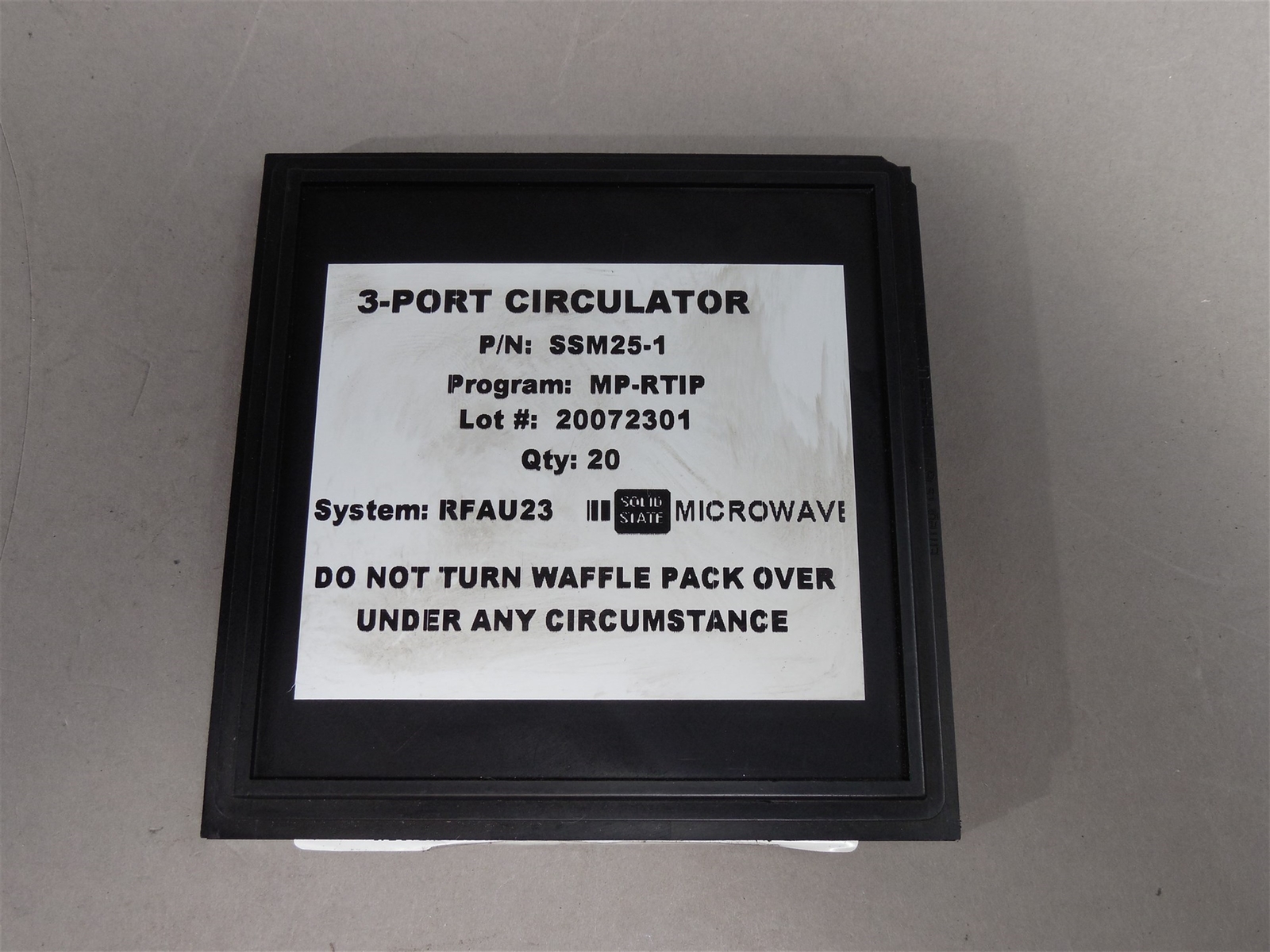 Solid State Microwave SSM25-1 3-Port Circulator w/Gold MP-RTIP - NEW
