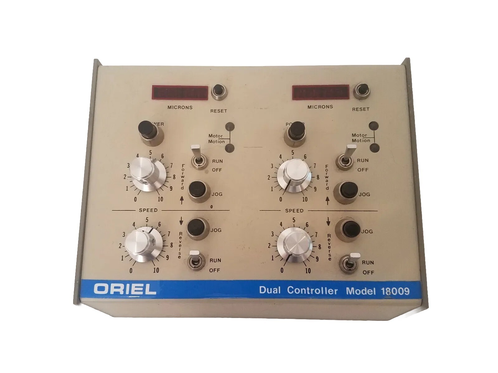 ORIEL Dual Controller Model 18009