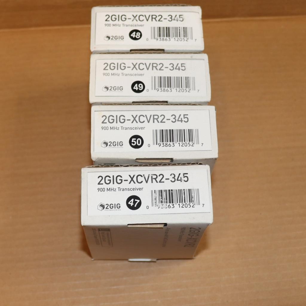 One 2GIG-XCVR2-345 2GIG 900 MHz Transceiver