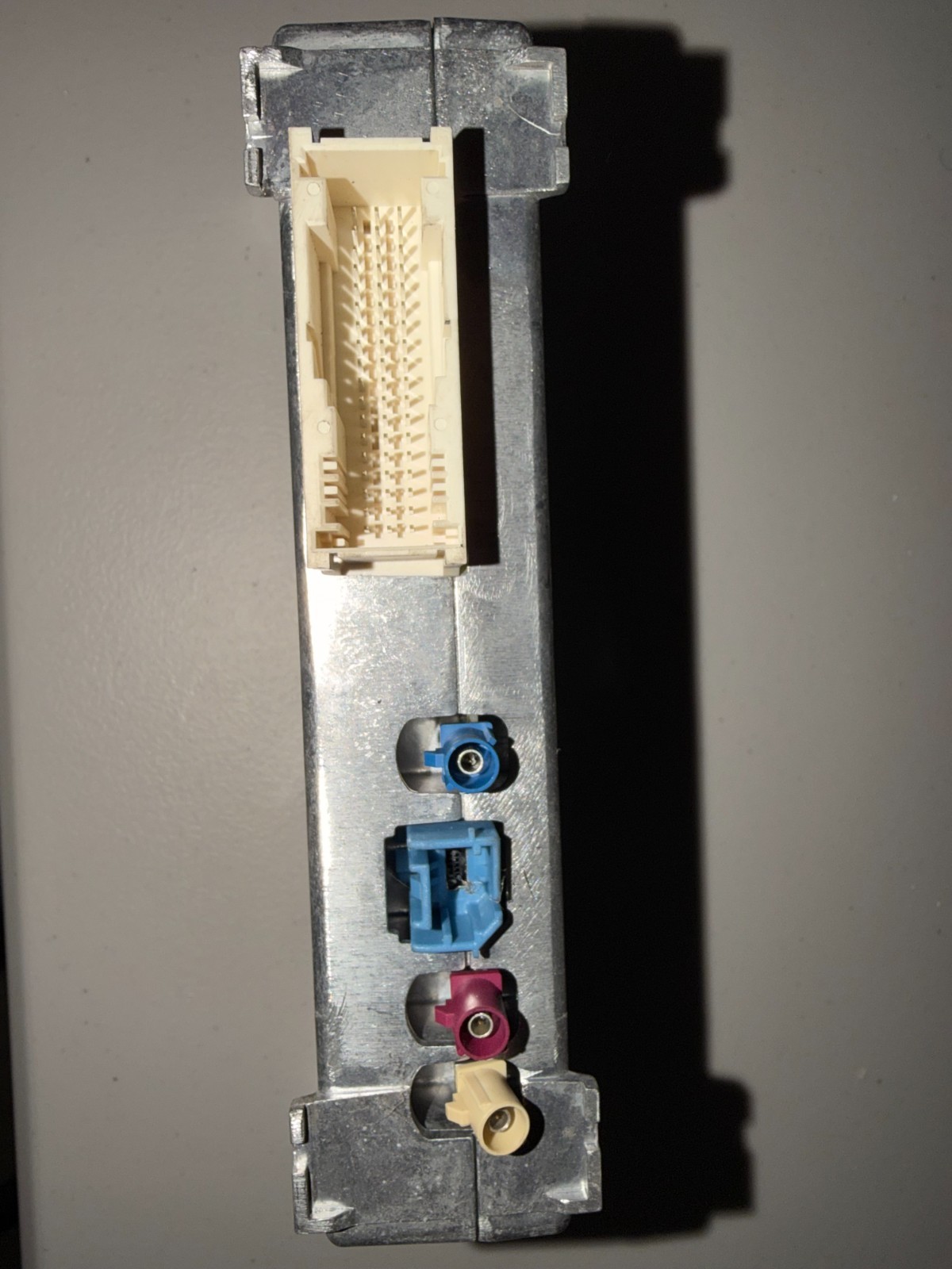 FREIGHTLINER CASCADIA CECU TELEMATICS CONTROL MODULE 66-05466-001 OEM