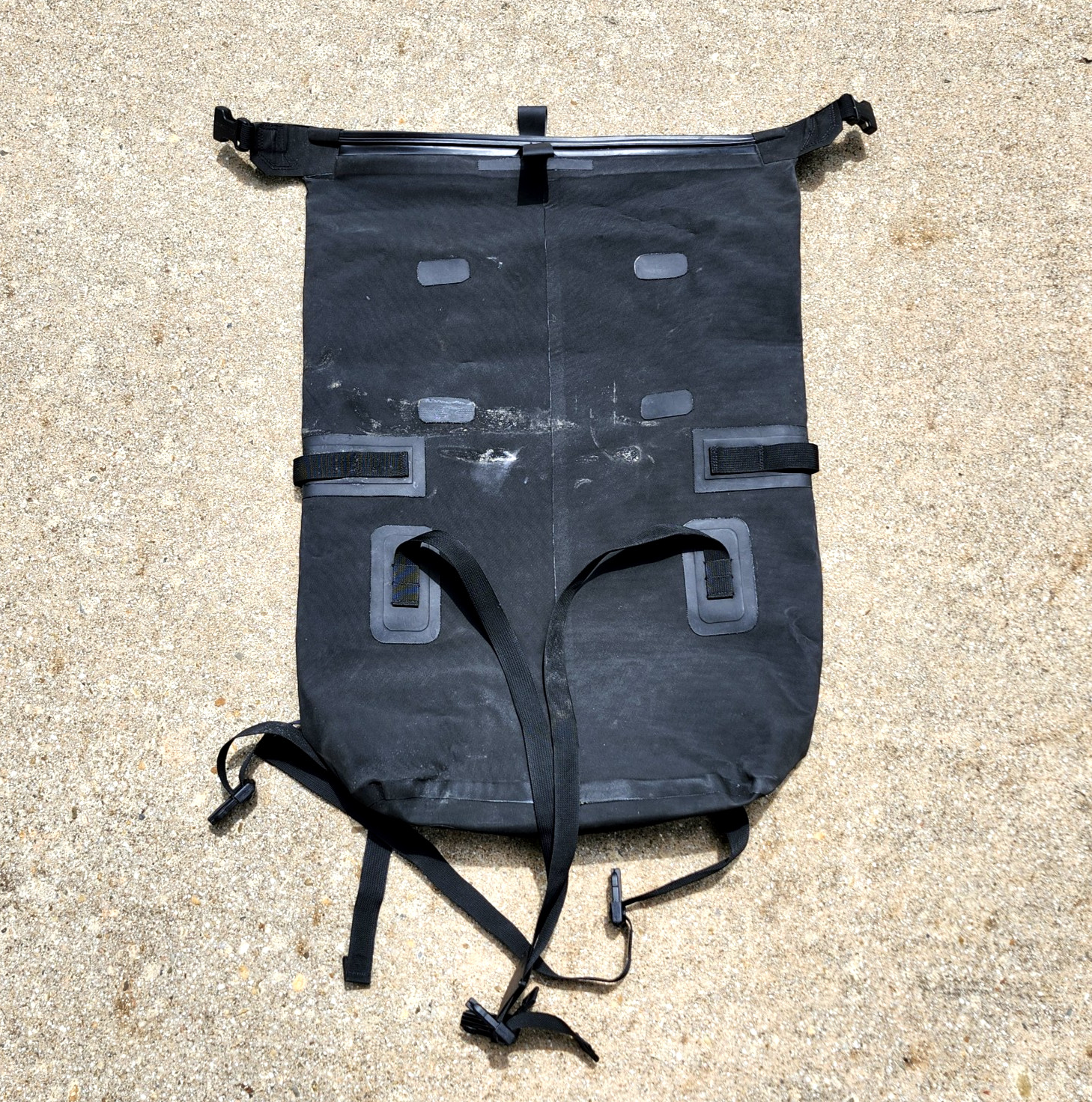 Watershed Zip Dry SOF Waterproof Bag System MEDIUM UTILITY DRYBAG Black w/ Liner