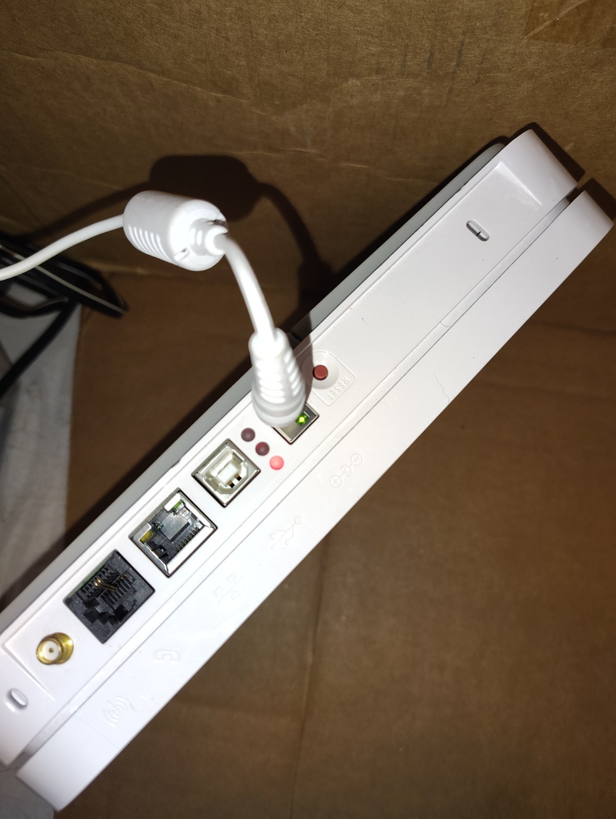 (J) LIFESHIELD by ADT SECURITY SYSTEM S30 W/ Power Supply