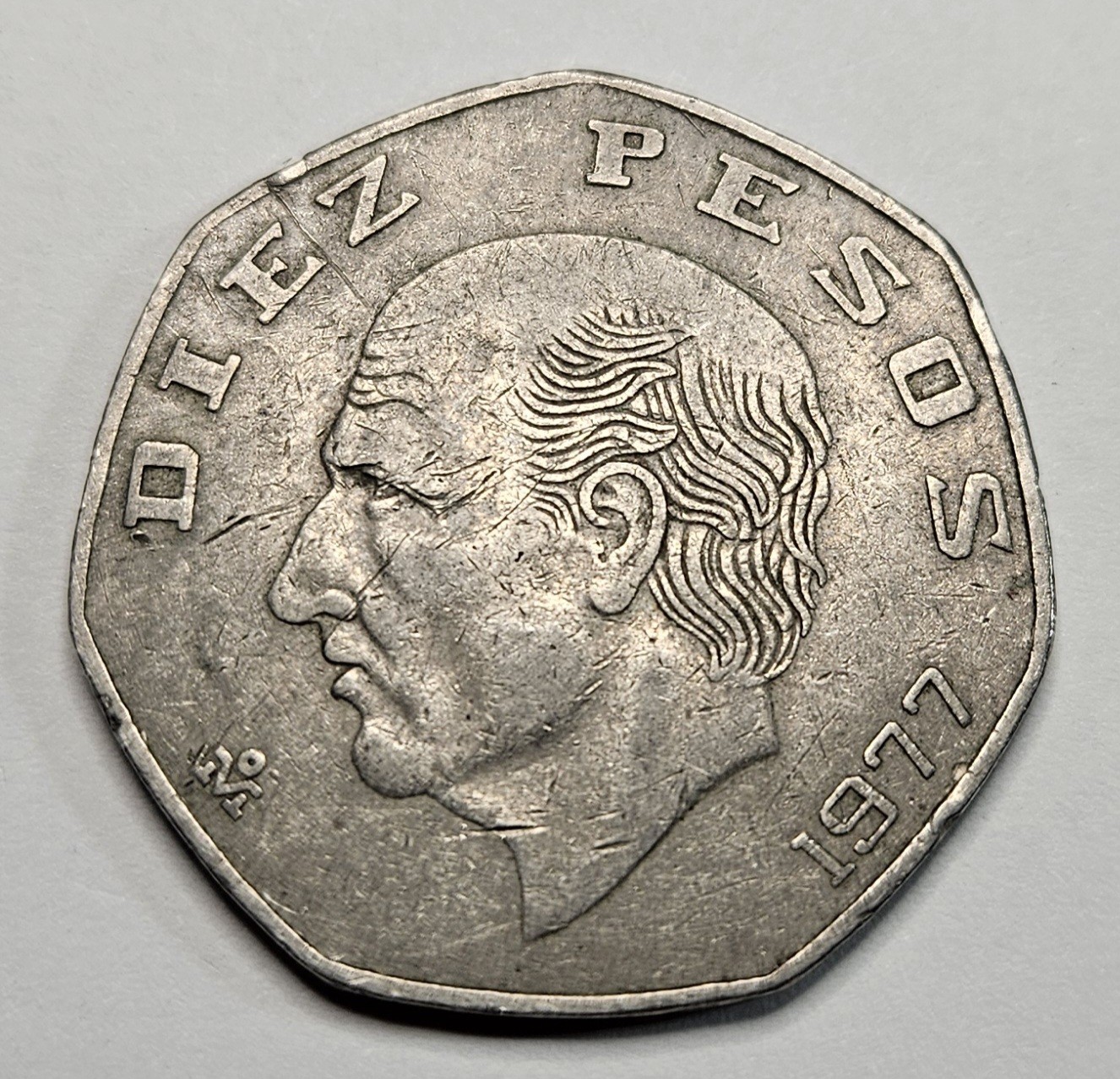 1977 Mexico Diez 10 Ten Pesos - Mexican Coin - Copper Nickel - World Coin