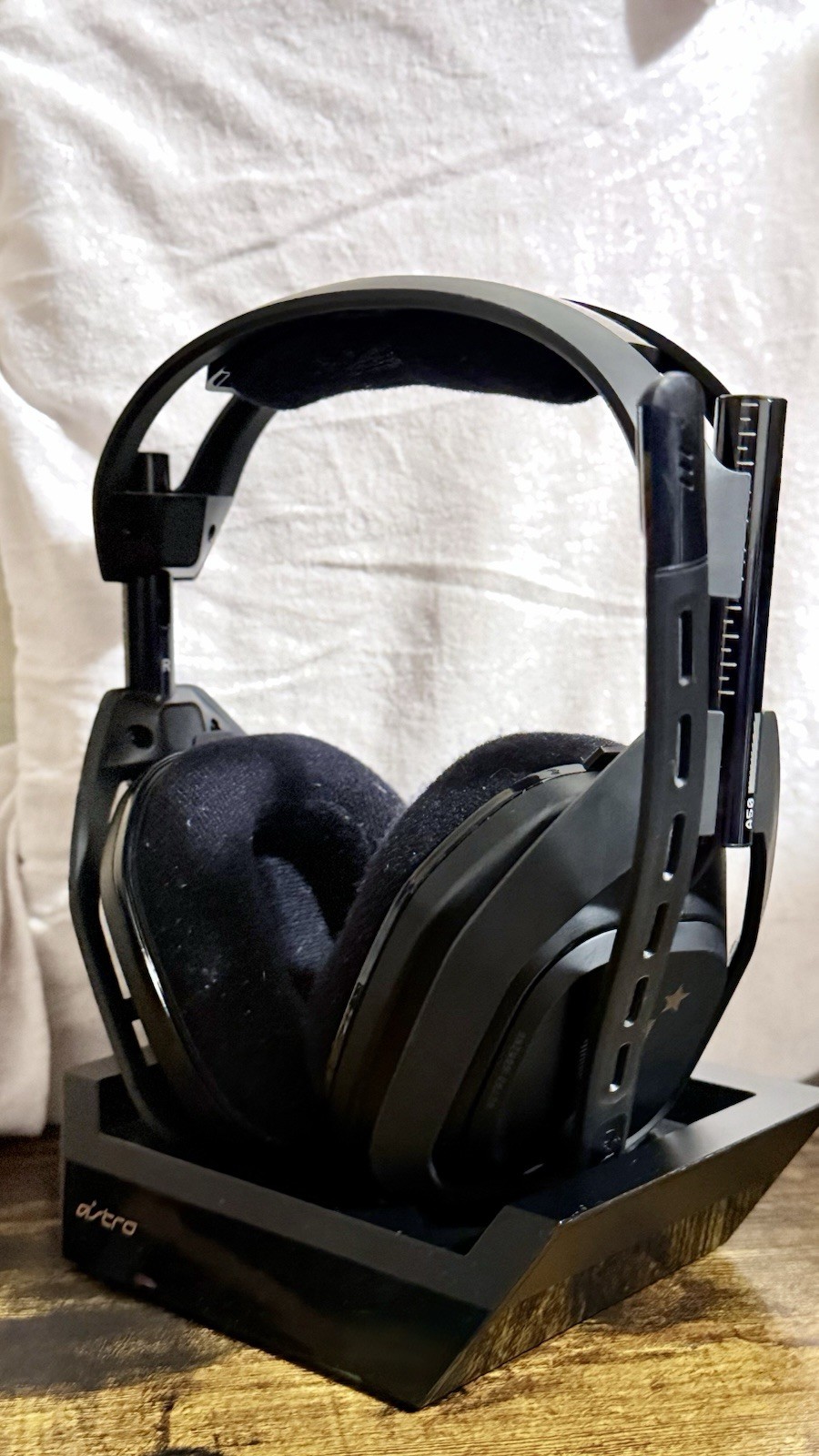 Astro A50 Wireless Gaming Headset + Base Station Dock, Boom Mic, Black