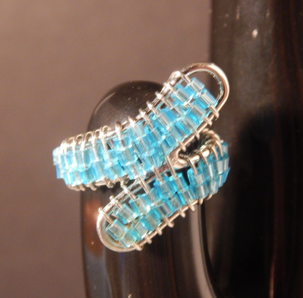 Artist Made Silver Wire Wrap Ring With Faceted Teal Beads Modern adjustable Sz 6