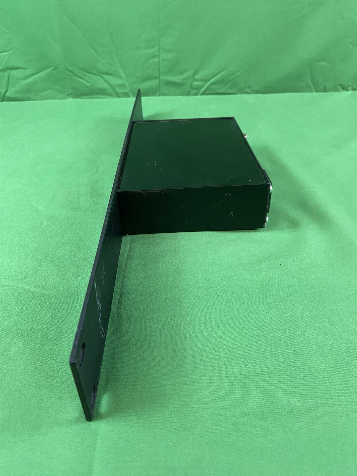 ESE ES-299E IRIG BASED NTP TIME SERVER-Read Description