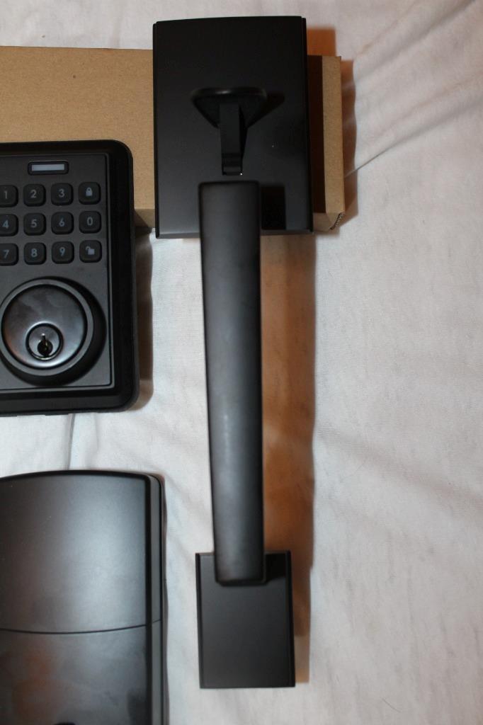 FRONT DOOR HANDLE WITH KEYPAD DEADBOLT LOCK