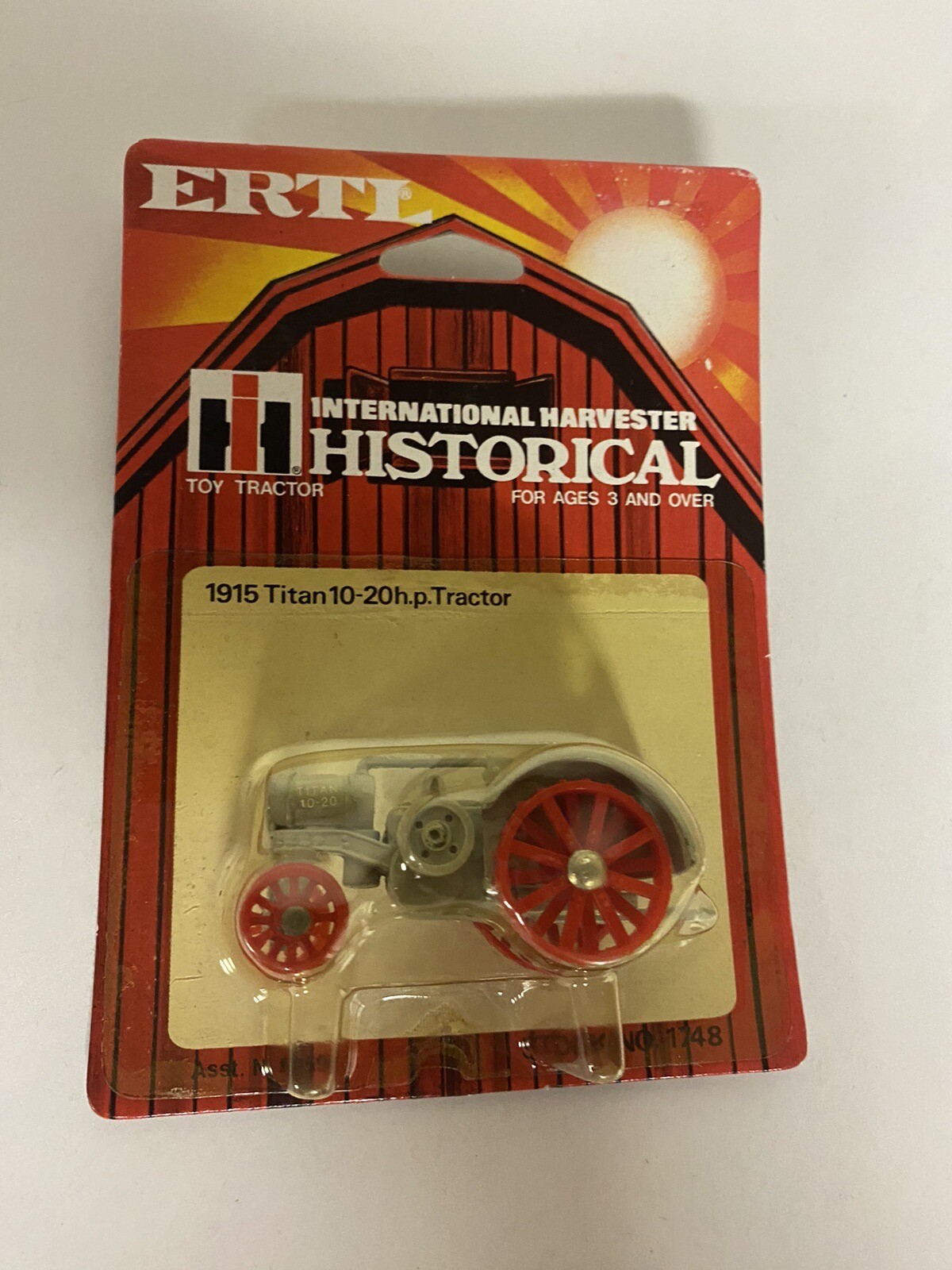 Ertl 1/64 Scale IH 1915 Titan 10-20 h.p. Tractor-Historical Series - 2 1/2”-New