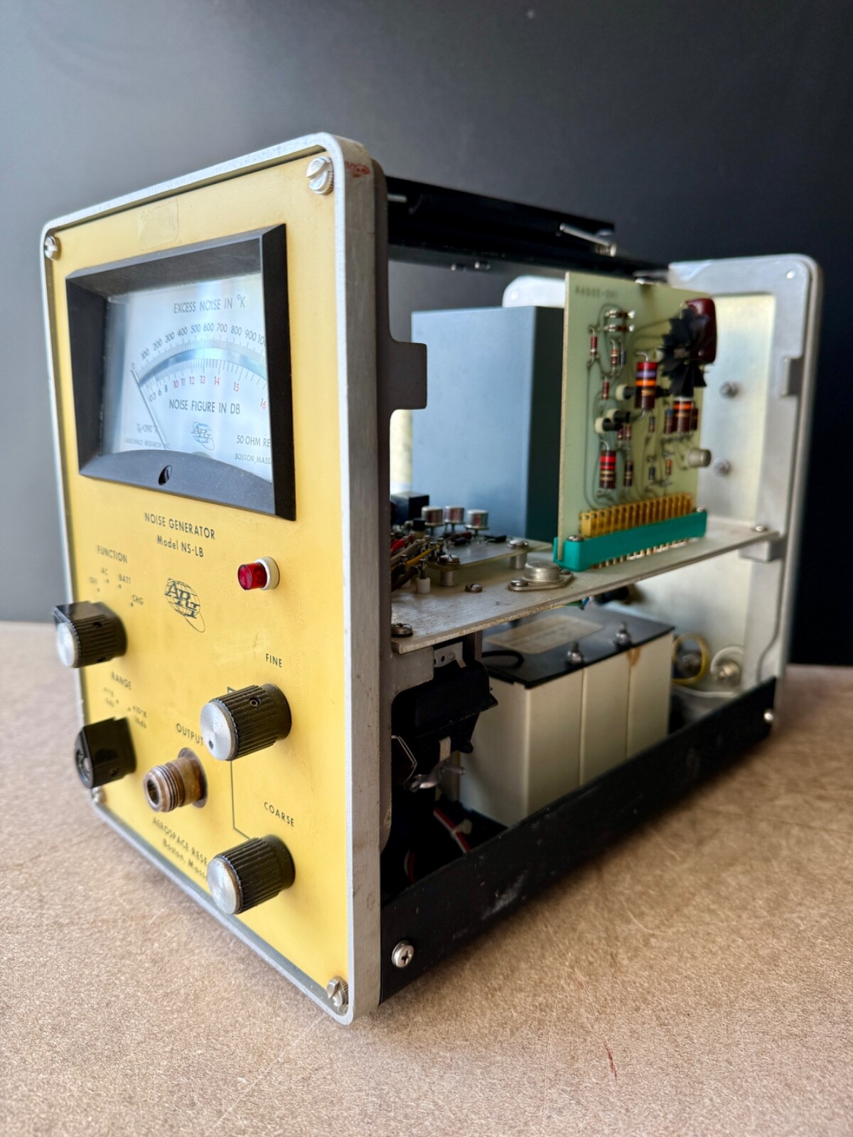 Aerospace Research Inc ARI Model NS-LB Noise Generator Vintage Signal Equipment