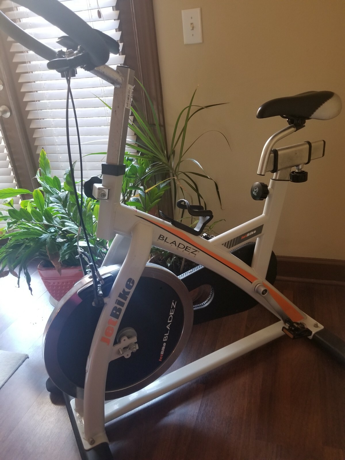 Blazed upright stationary bike