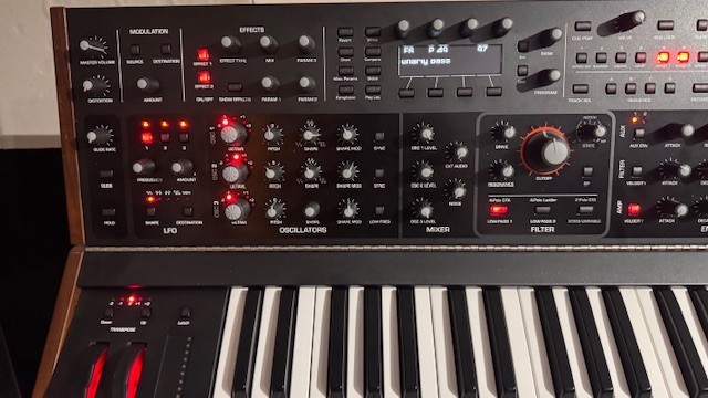 Sequential pro 3 Special Edition Mint Cond in box with manual
