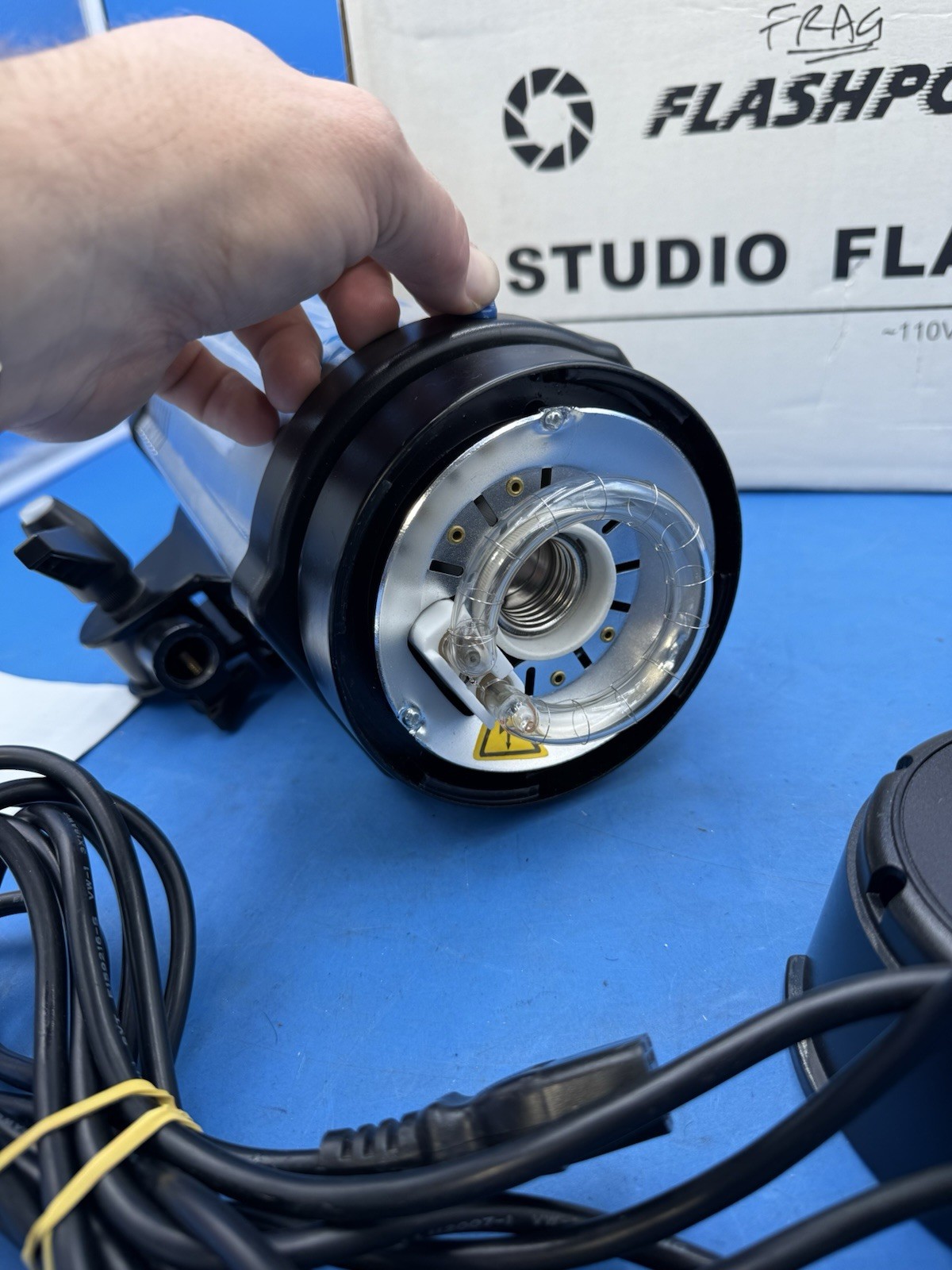 Flashpoint 1220 Studio Flash Tested Excellent Condition