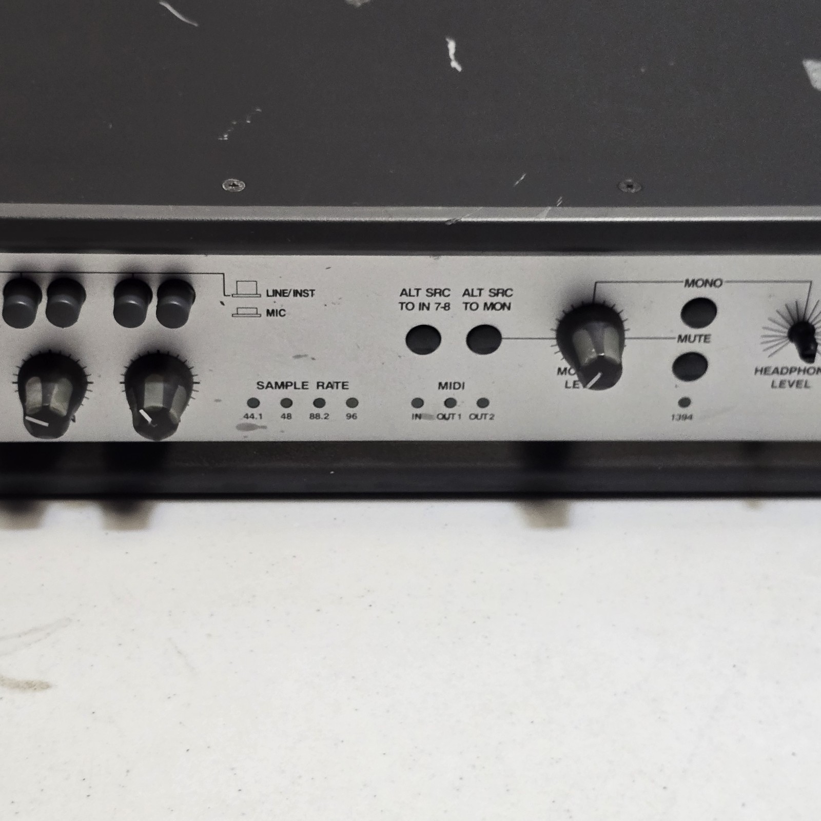 Digidesign Digi 002 Rack Firewire Audio Midi Digital Recording Interface