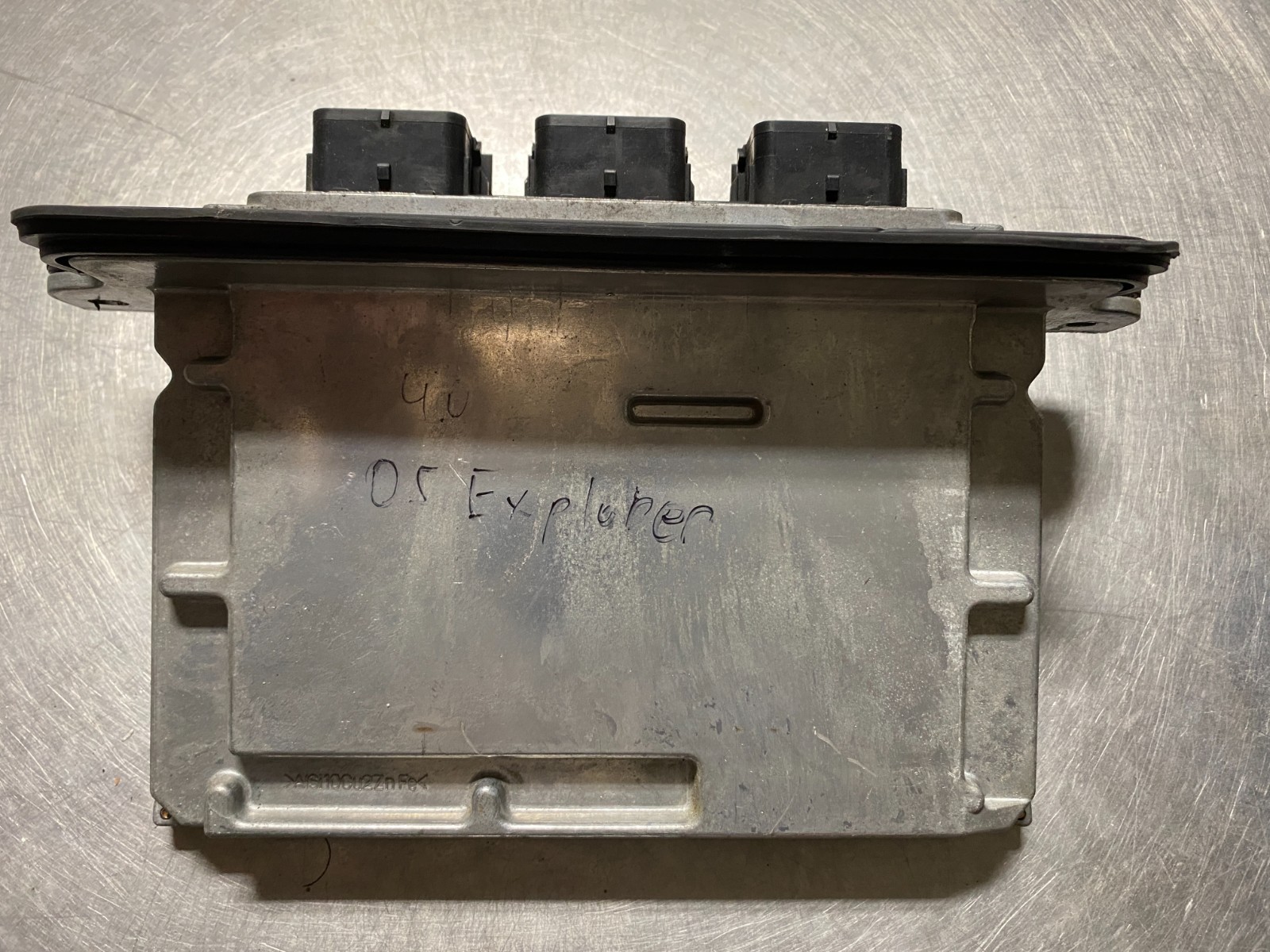2005 Ford Explorer 4.0L ECM ECU Computer 5L2A-12A650-AGA Engine Control Module