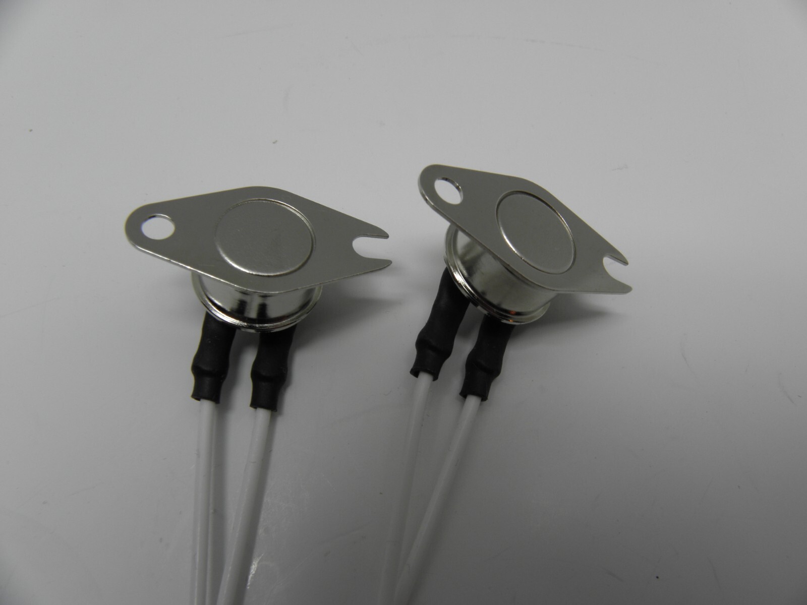 Sensata Technologies/KLIXON Temperature Switch 4344-357 Quant.-2