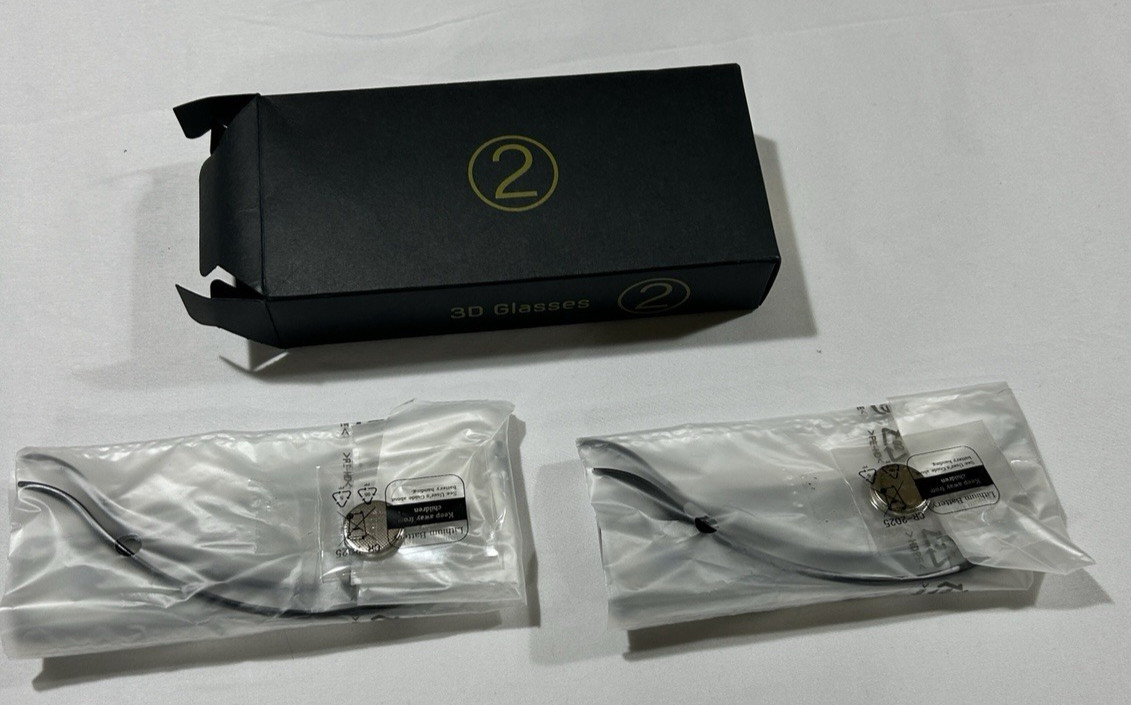 2 New Samsung 3D Glasses 2 Model SSG-4100GB