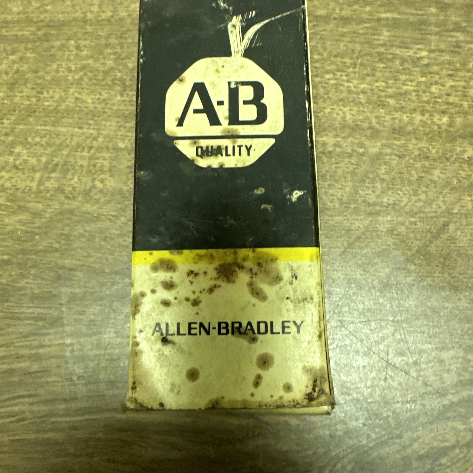 Allen Bradley,800M-XA,Contact Block NOS