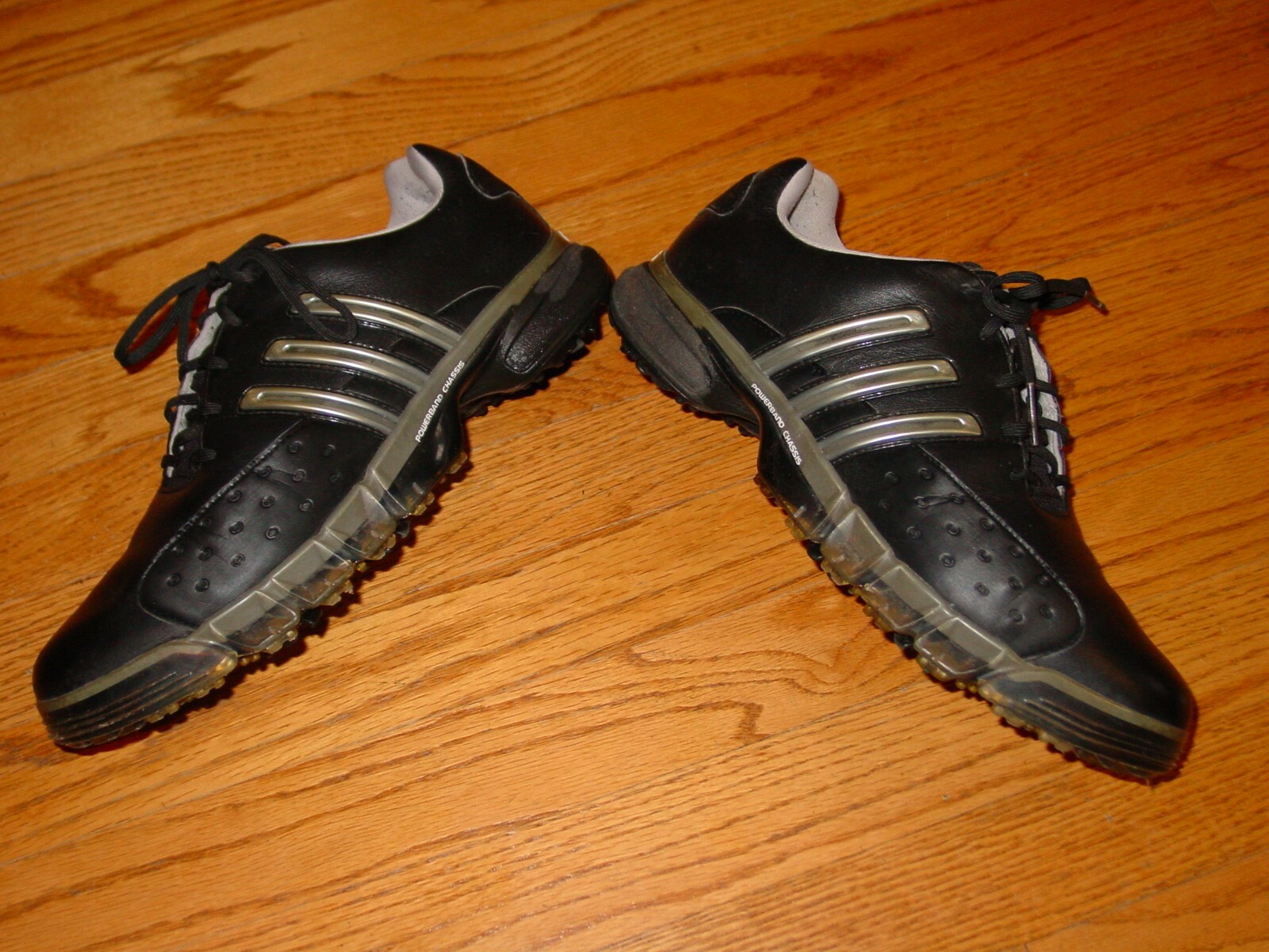 Mens 9 Adidas Golf Shoes Cleats Black Powerband Chassis