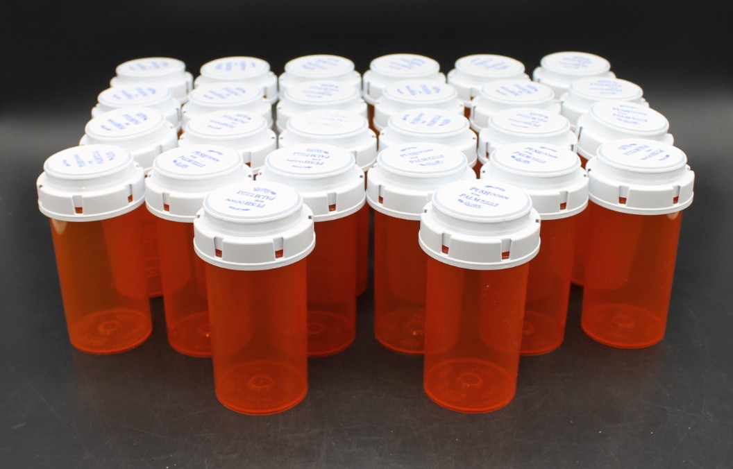 Lot of 26 Empty Prescription Pill Bottles Orange w/ Childproof Caps Pharmacy