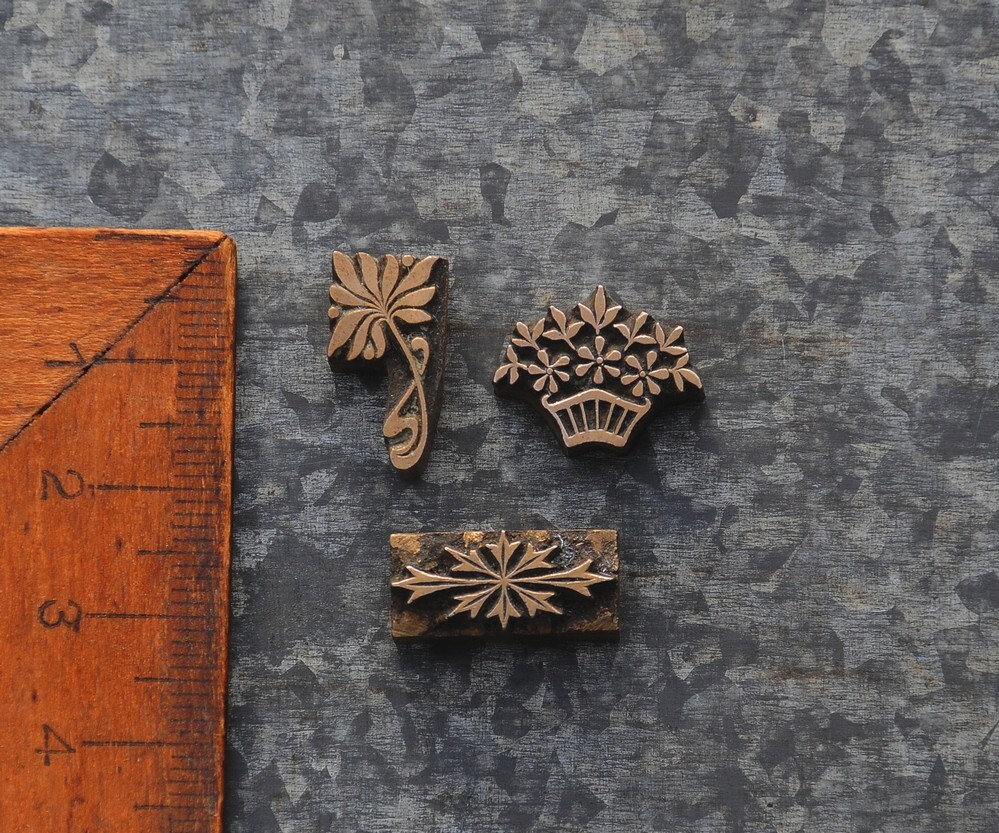 3x brass ornament bookbinding gilding bookbinder embossing Art Nouveau flower "