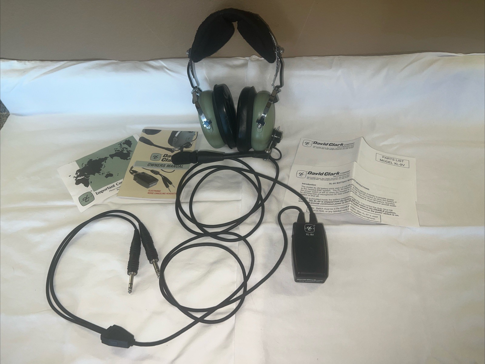 DAVID CLARK H10-13X DUAL PLUG HEADSET PILOT NOISE CANCELING AIRPLANE AVIATION
