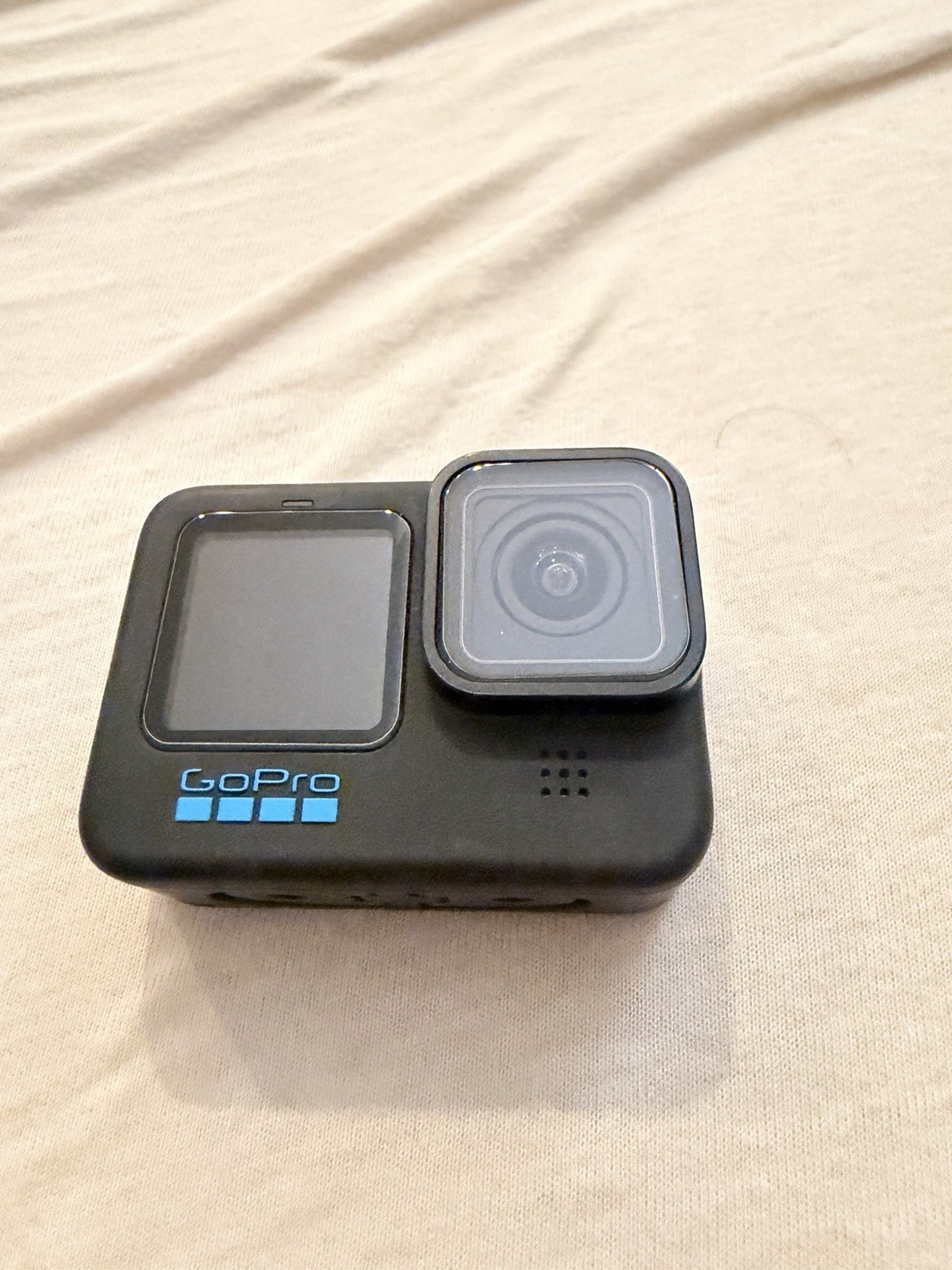 GoPro HERO10 Black MINT CONDITION with Max Lens Mod, Polar Pro ND + accessories