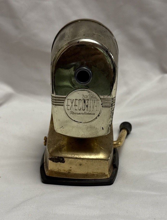 Vintage Executive Remembrance Vacuum Mount Gold Pencil Sharpener Suction Cup