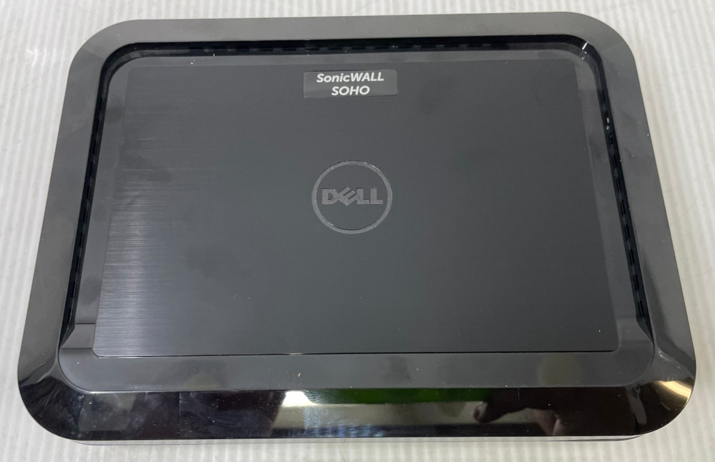Dell SonicWall SOHO Network Security Firewall Appliance APL31-0B9