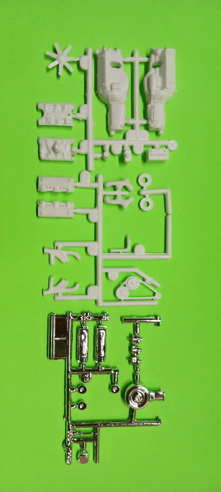 1965 Pontiac GTO 1/25 AMT 389 Tri Power Motor Engine Model Car Part