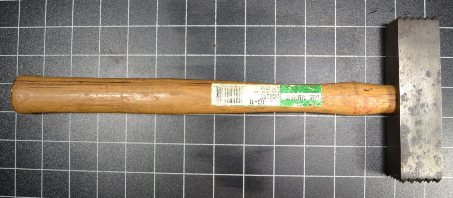 TROW & HOLDEN - BARRE, VT - BUSH HAMMER - 1 1/2# - UNUSED