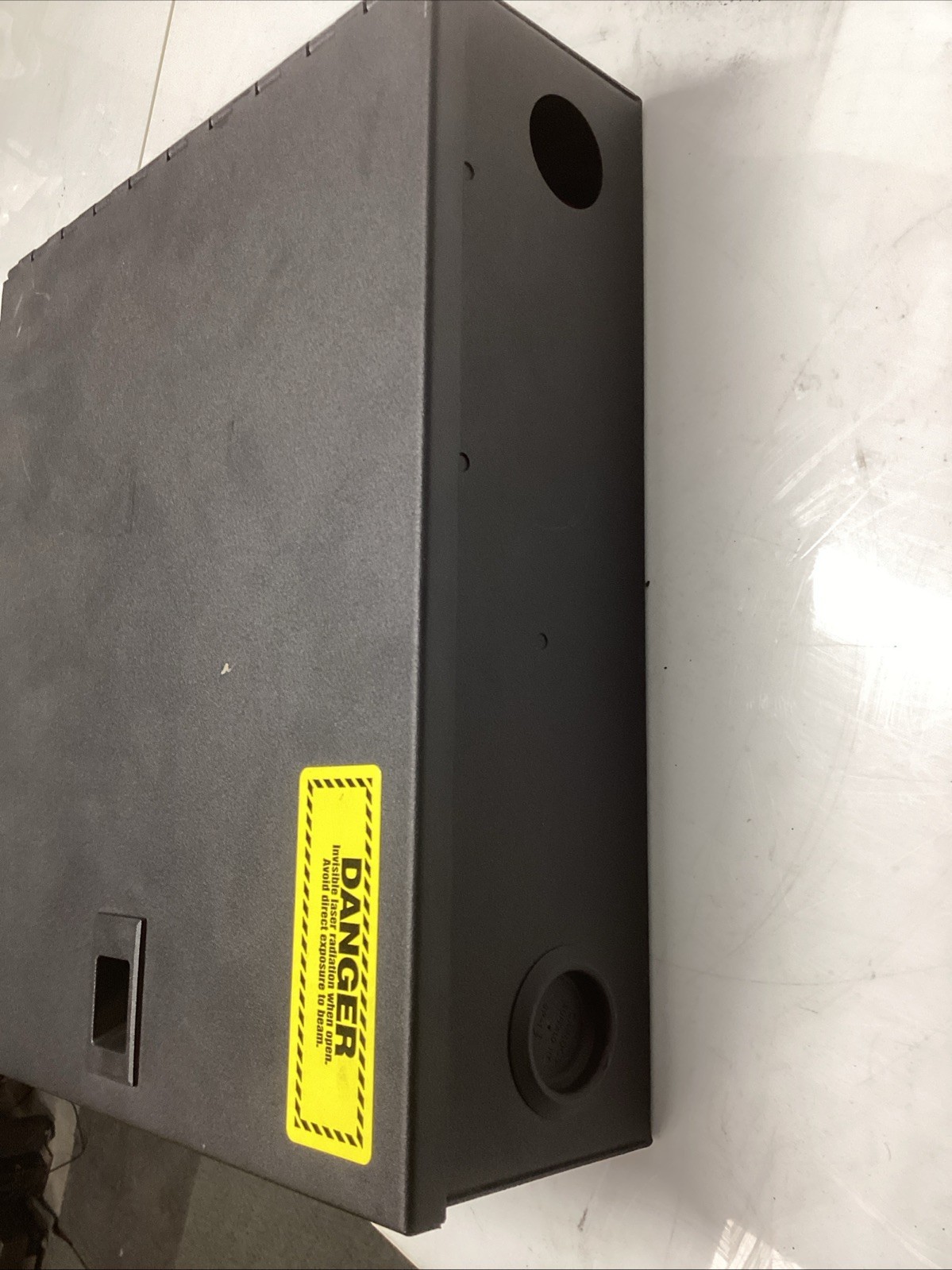 6 Port SC Wall Mount Patch Panel Locking Enclosure w/ Splice Tray. U-268s