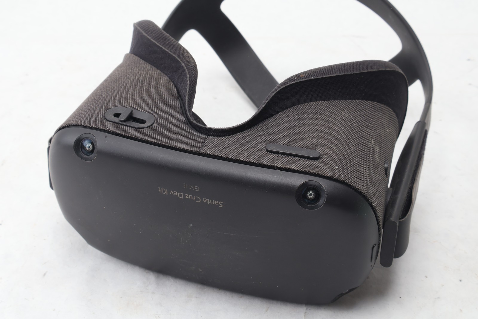Oculus Santa Cruz Dev Kit GM-E Standalone VR Headset Rare