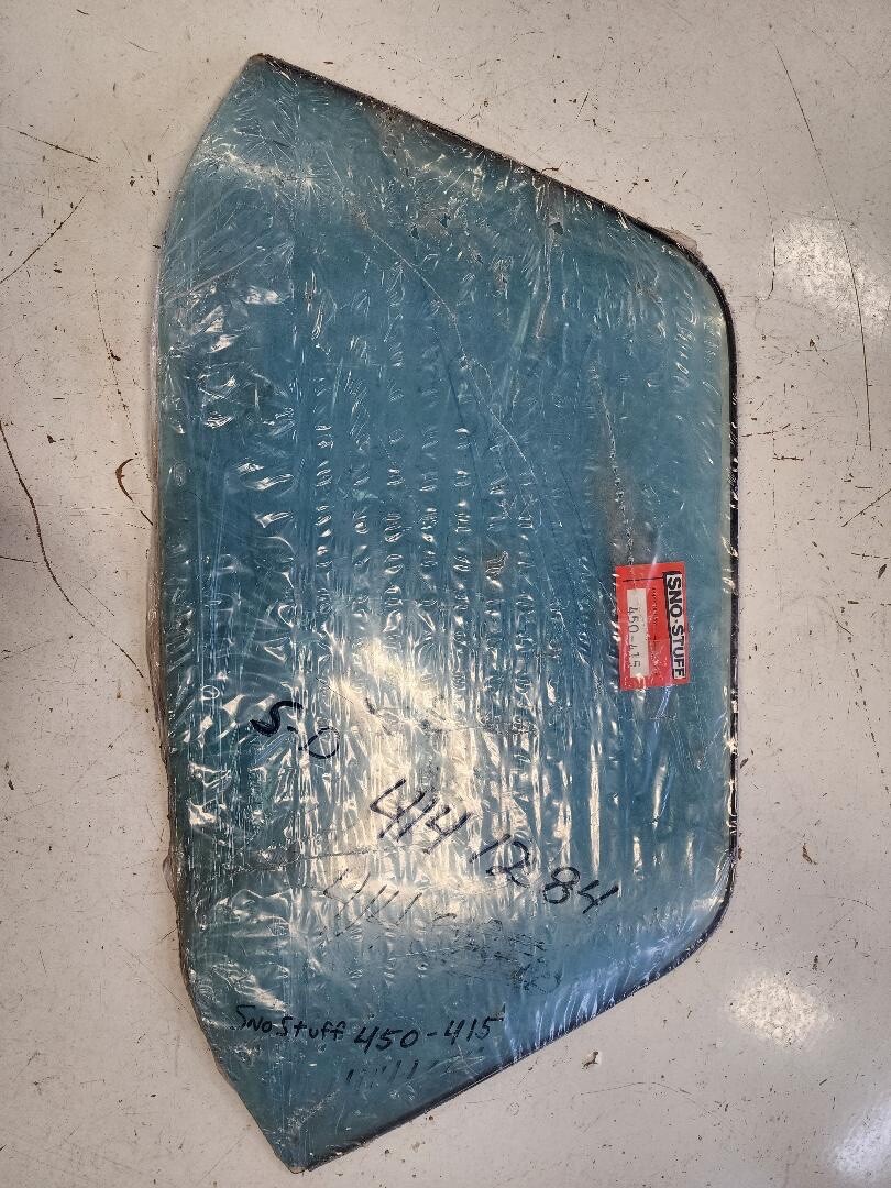 NOS Snostuff Windshield for Ski-Doo 450-415 C1D
