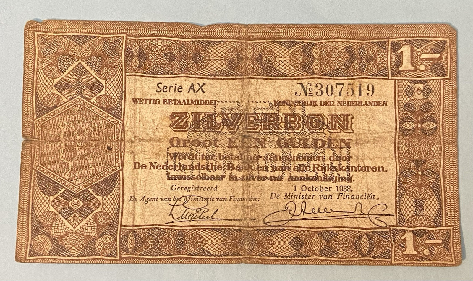 Vintage Obsolete Netherlands 1 Gulden Banknote from 1938 Serial 307519