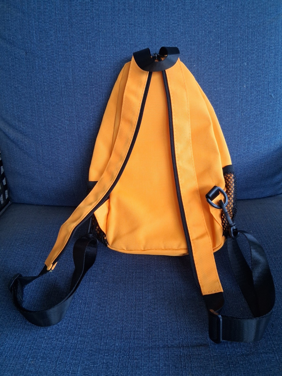O-TBOST Gold Small Sling Backpack 10L 3 Pockets Zip Adjustable Strap