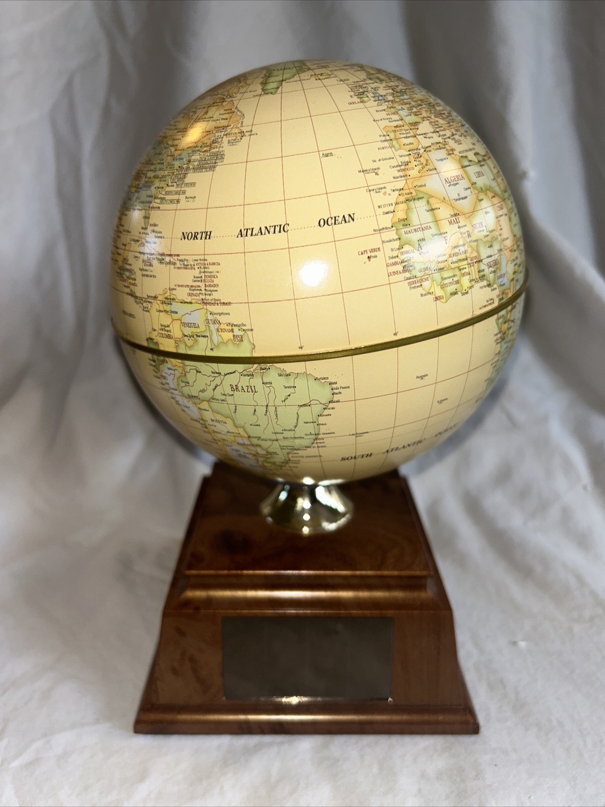 Kenko Globe Solar Panel Rotating Mounted Earth Model Customized Dad Gift