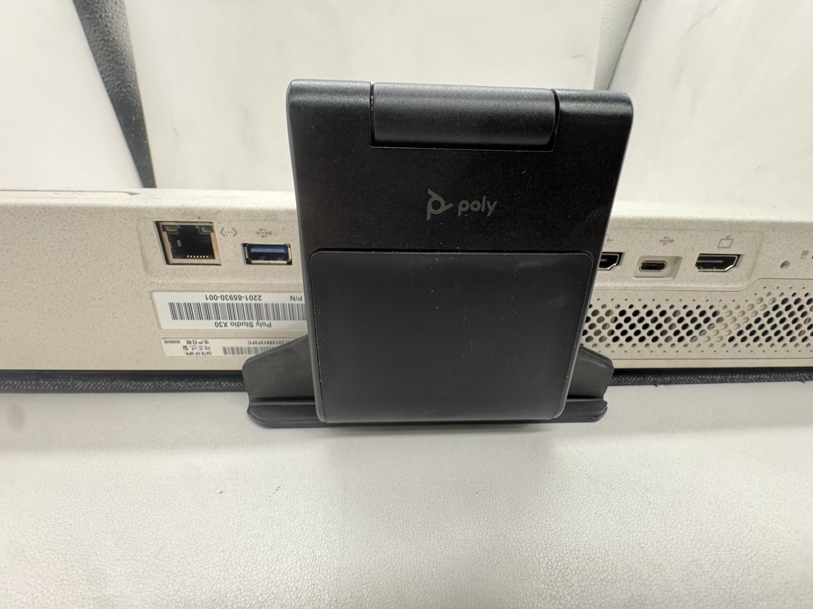 Polycom Poly Studio X30 4K Video Conference Camera & Audio Bar 2201-85930-001