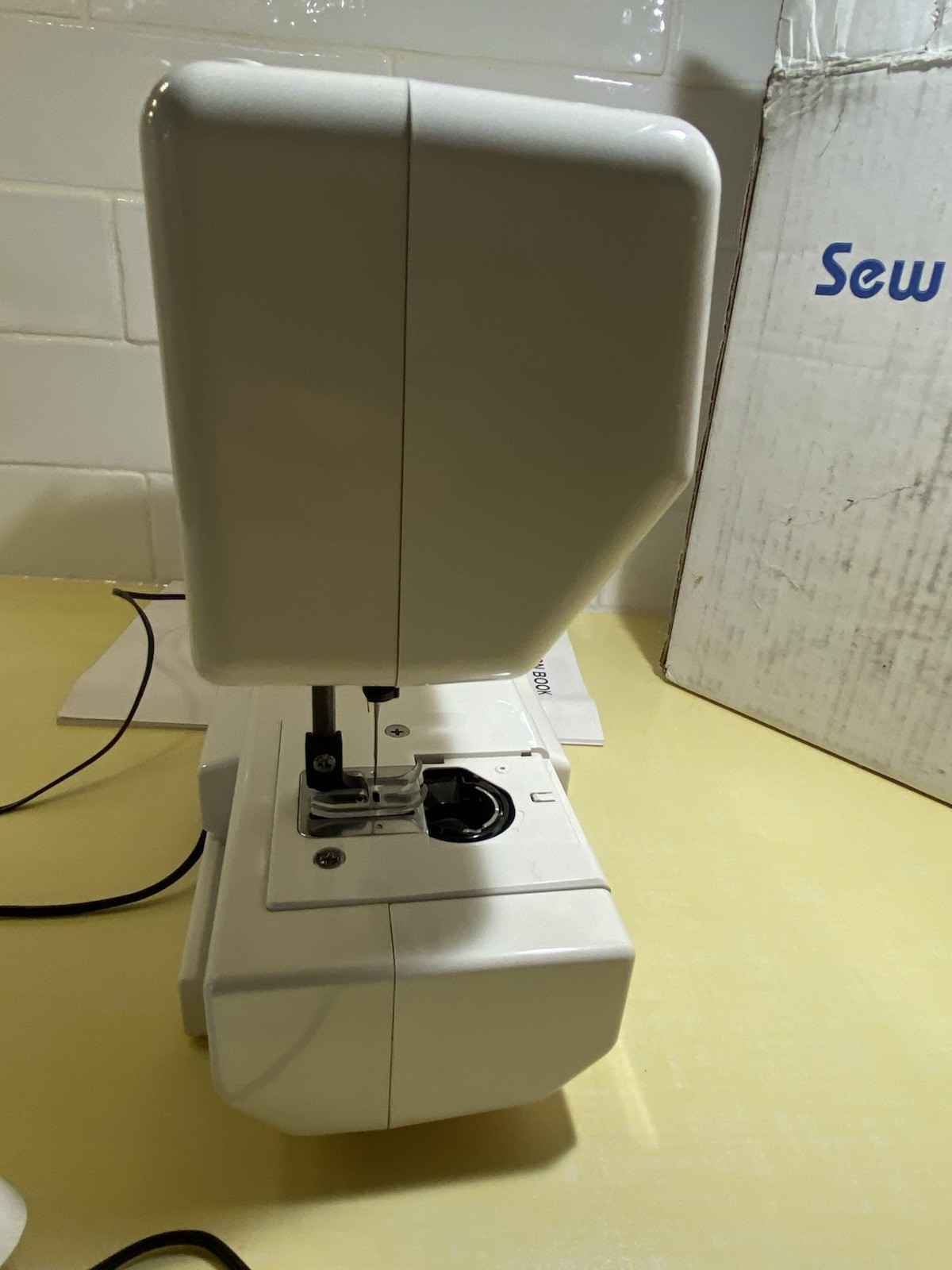 Janome Sew Mini PETITE Sewing Machine 525 With Manual Boxed -Missing Bobbin