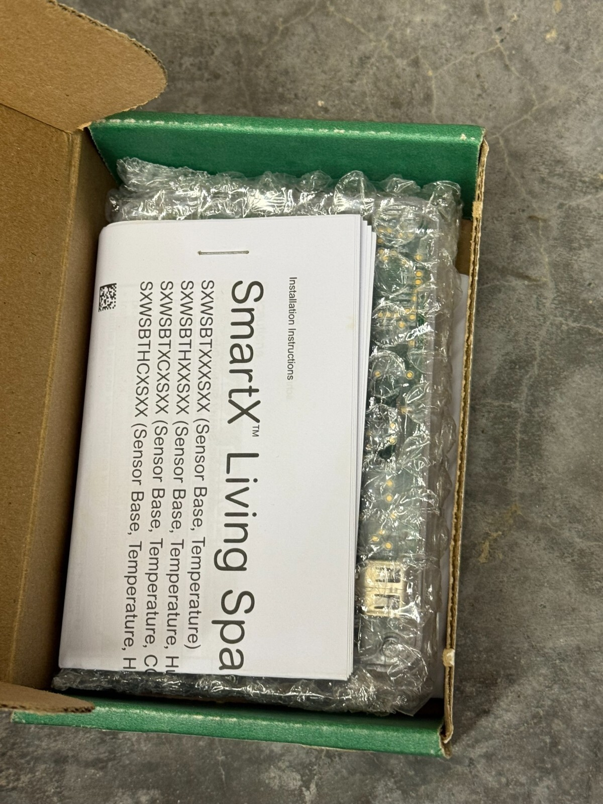 Schneider Electric SXWSBTXCXSXX Sensor Base for SMartX Controllers New Open Box