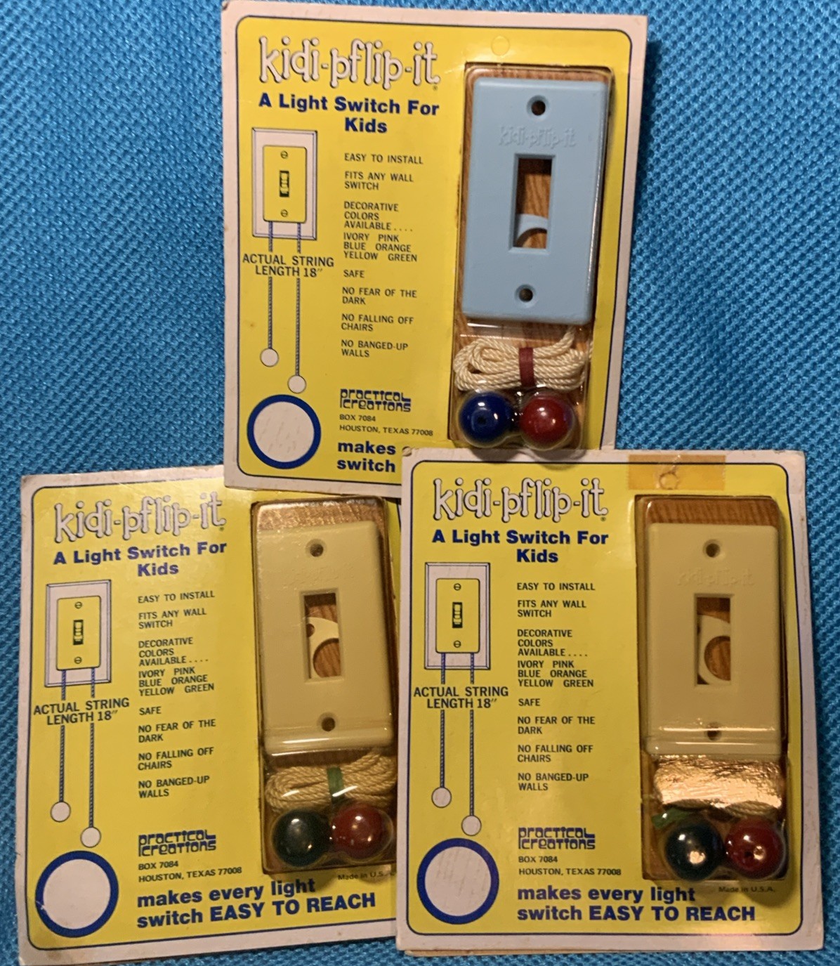 Lot of 3 Kidi Pflip It Kid 18” Light PullString 2 Ivory/1 Blue NOS/Free Shipping