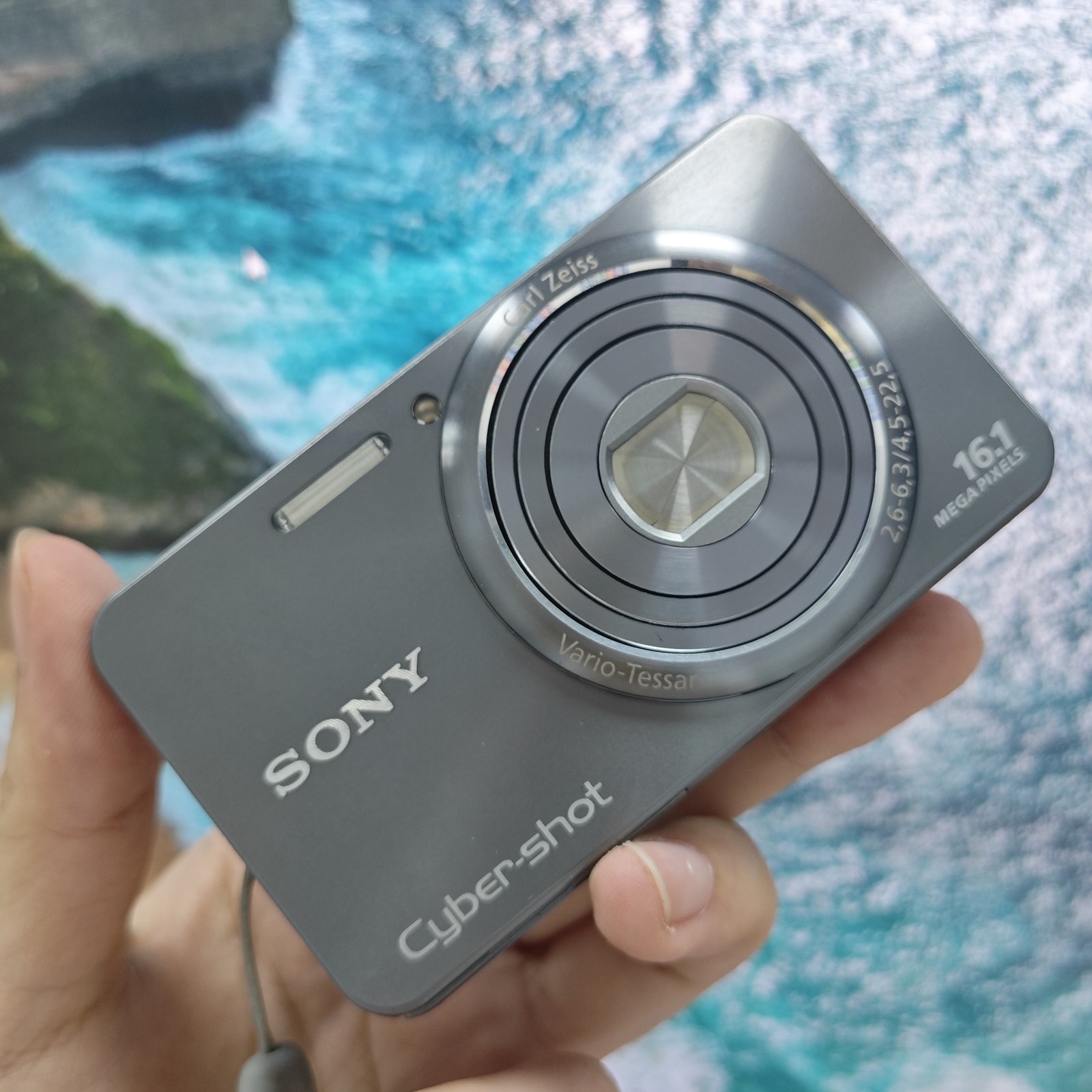 90% new SONY Cyber-shot DSC-W570 16.1 MP Digital Camera 5x Optical Zoom English