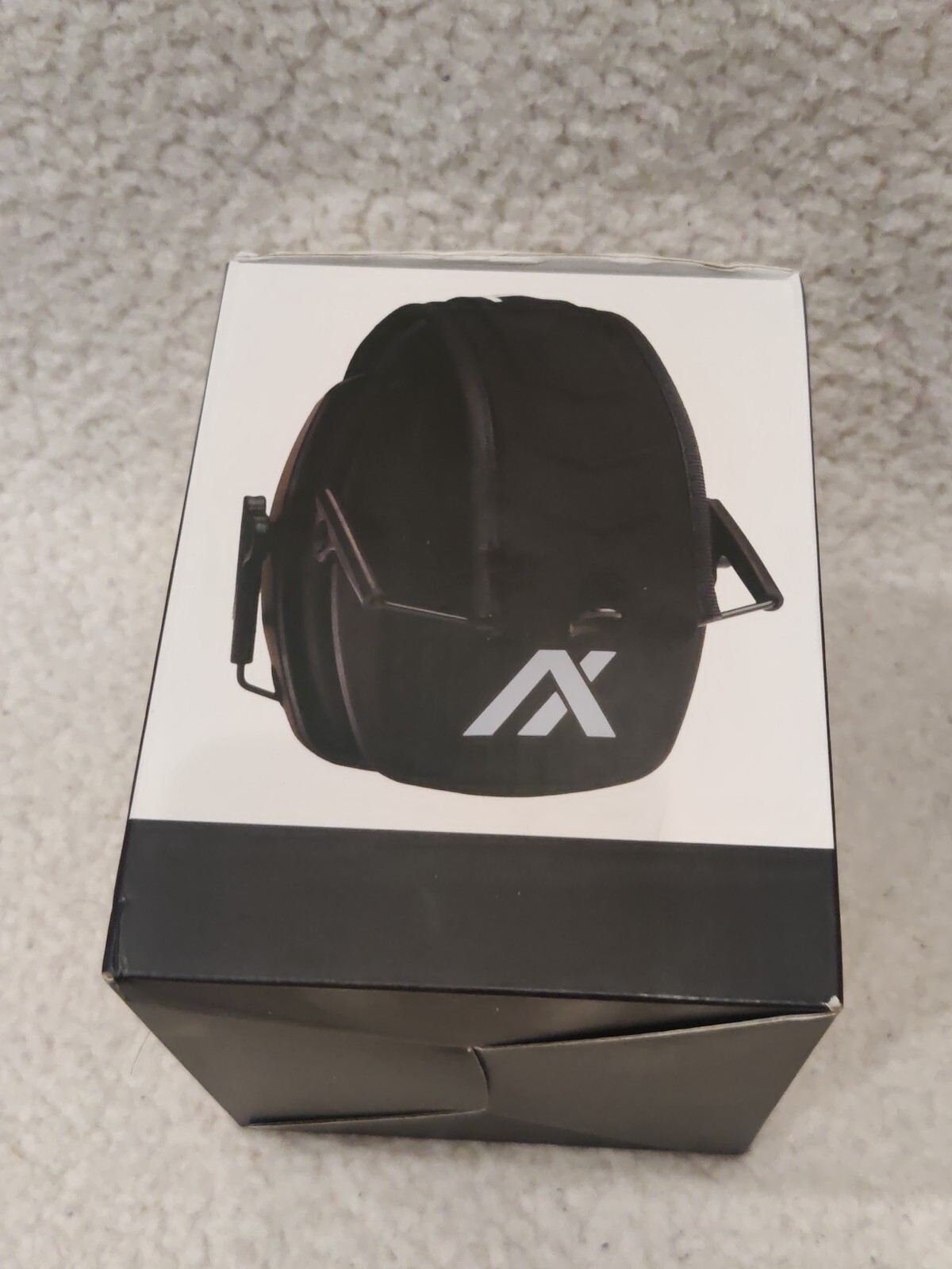 Trackr Passive Headmuff - Brand New