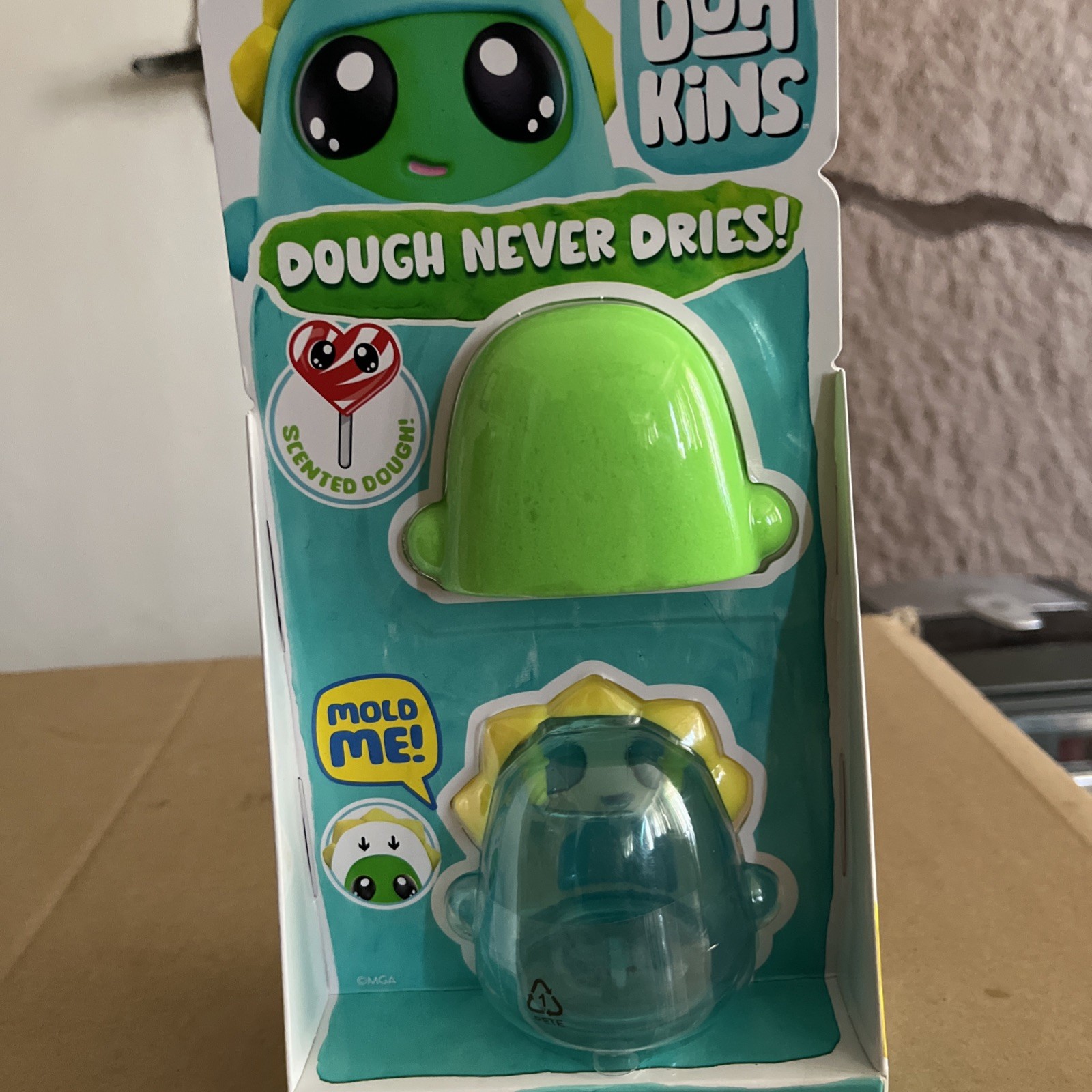 DohKins Dino Single Pack Character - Scented Dough that Never Dries, Ages 3+