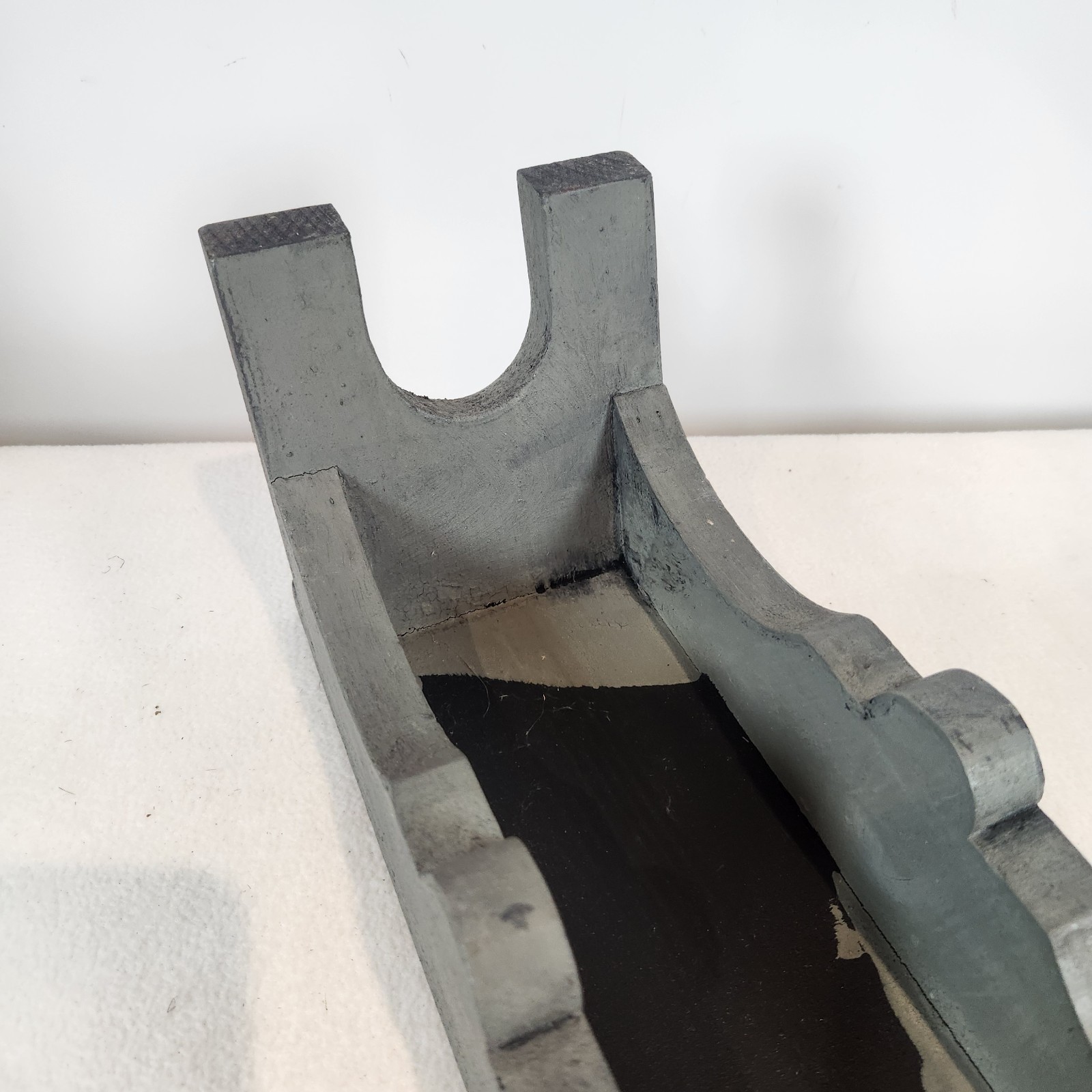 Gray Chippy Distressed Painted Small Decorative Bench Riser Plant Stand FARMHOUS