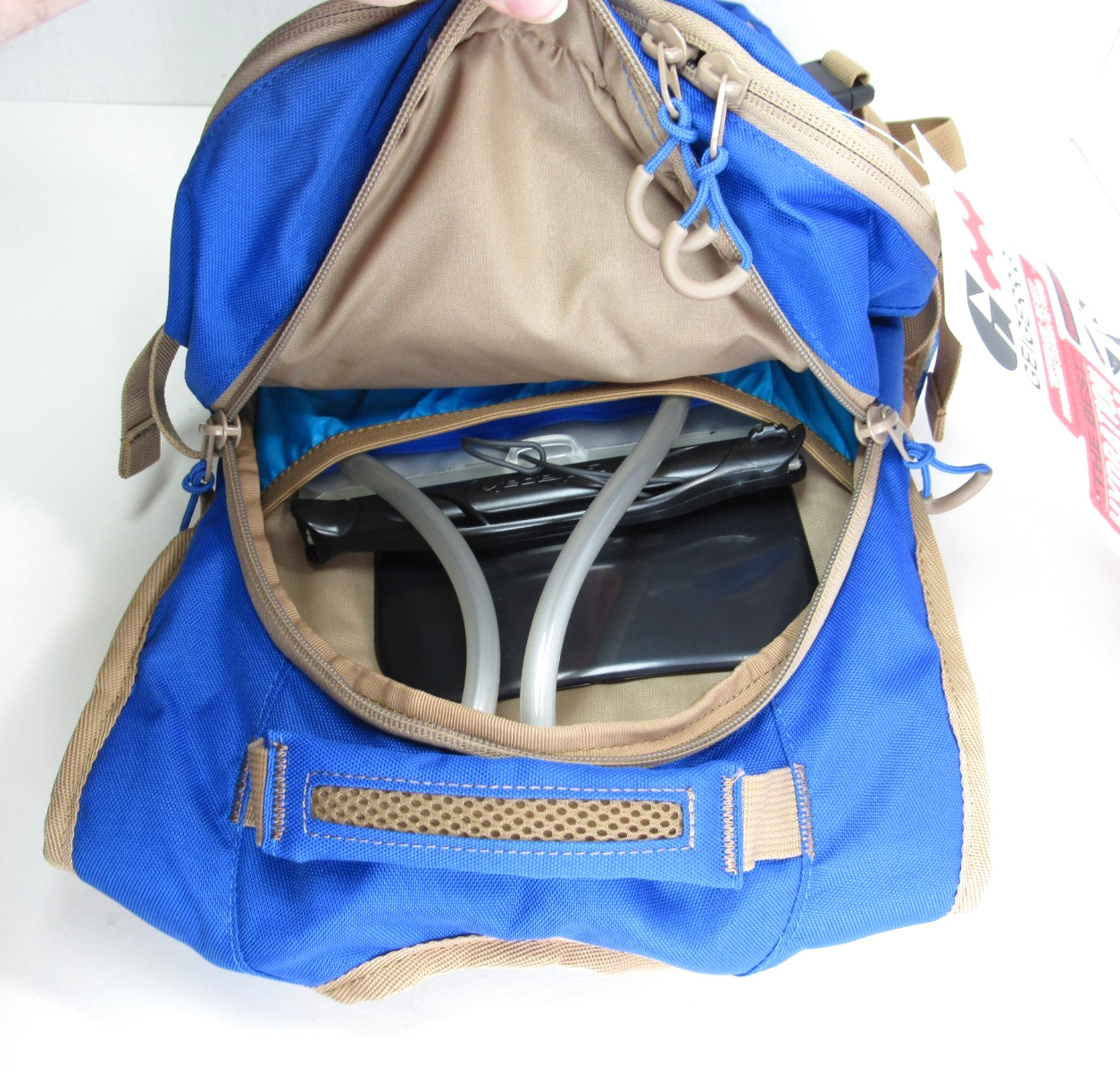 NEW Geigerrig Hydration Pack RIG 700 System Backpack Blue Tan Hiking Biking