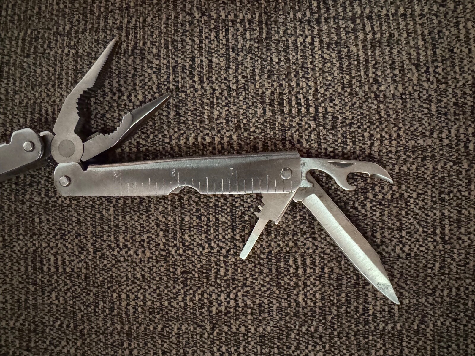 Snap-on Multipurpose Tool and Case